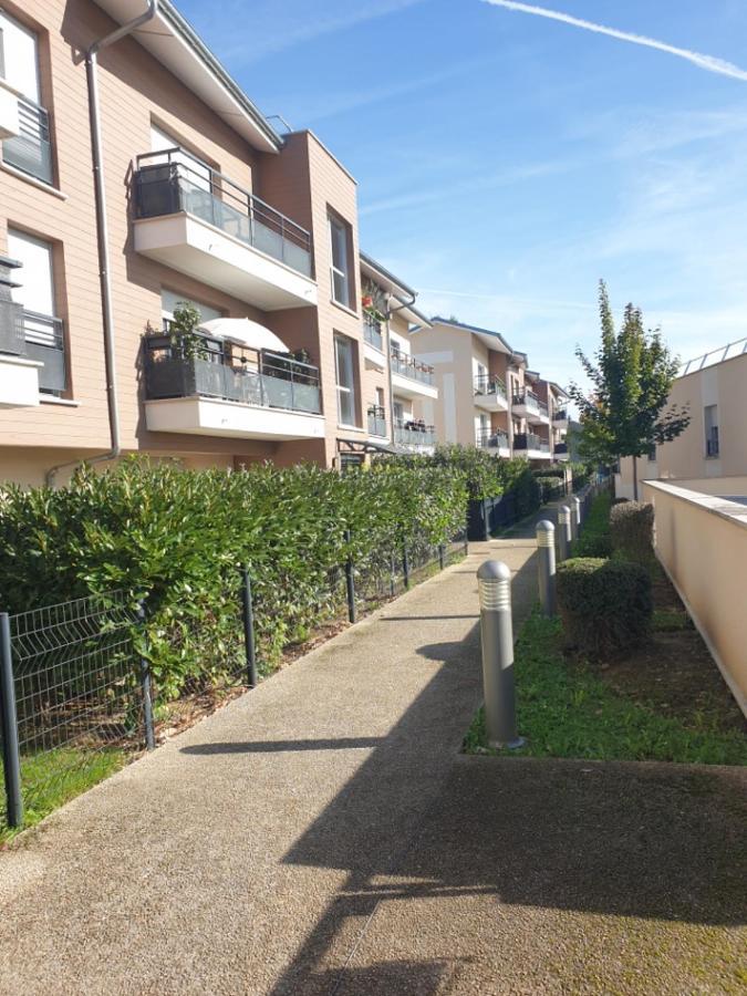 Appartement Studio O Fil De L'O A 12 Kilometres De Disneyland Paris Crecy-la-Chapelle Luaran gambar