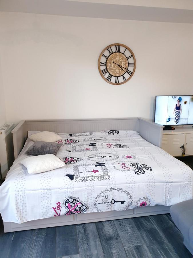 Appartement Studio O Fil De L'O A 12 Kilometres De Disneyland Paris Crecy-la-Chapelle Luaran gambar